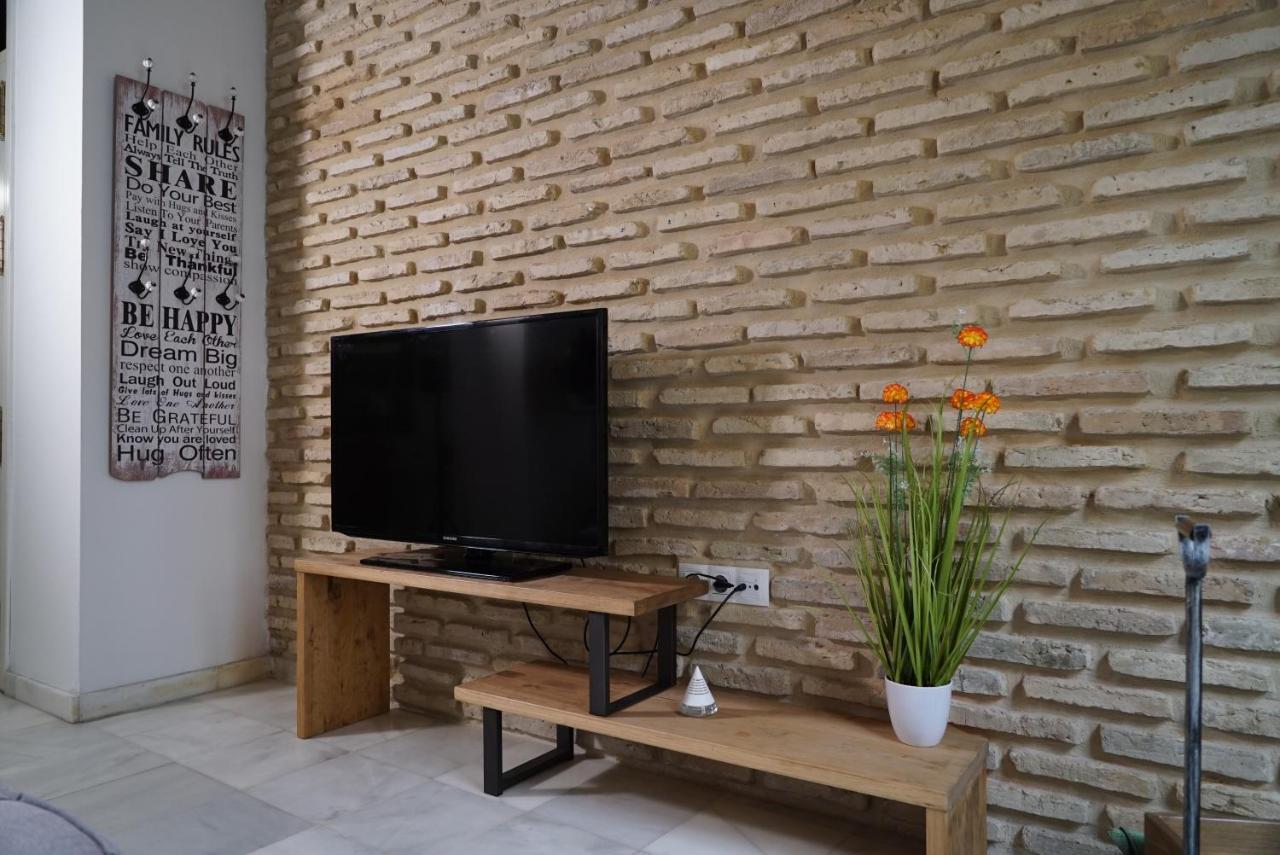 Balcon Giralda Center & Sweet Apartment Sevilla Bagian luar foto