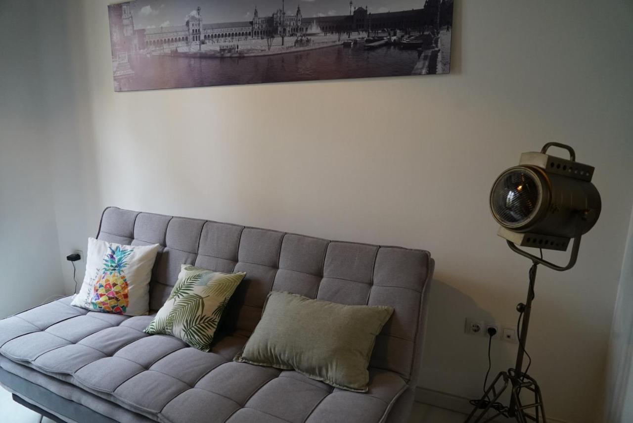 Balcon Giralda Center & Sweet Apartment Sevilla Bagian luar foto